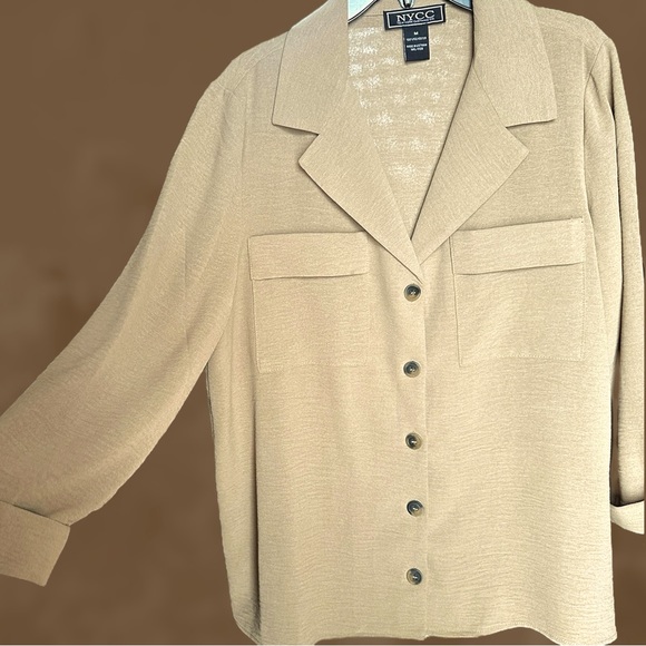 NYCC New York Clothing Co. Women’s Button Down Top - Size M - Picture 2 of 7